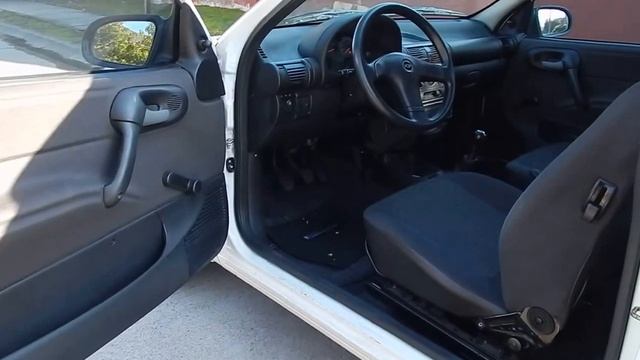 Chevrolet Corsa 1.6 смотреть онлайн