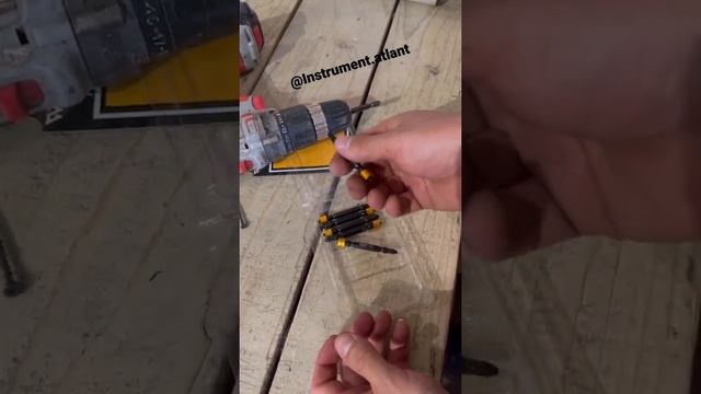 Бита универсальная с ограничителем двухсторонняя. В наличии большой ассортимент инструмента смотреть онлайн