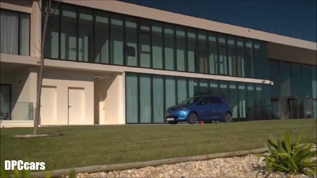 2017 Renault Zoe with new Z.E. 40 battery and Charging point смотреть онлайн