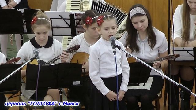 ♫♪♫ "Снежинки тихо падают на землю" - Елена Старостенко (декабрь 2019) смотреть онлайн
