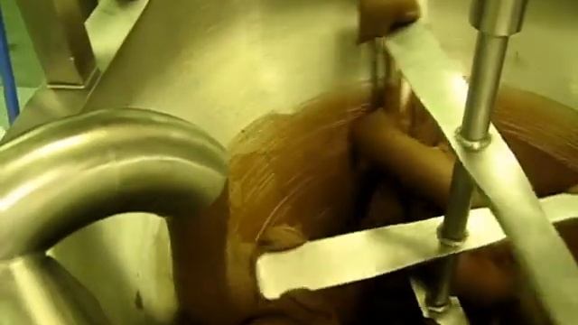 шоколадный крем насос смотреть онлайн