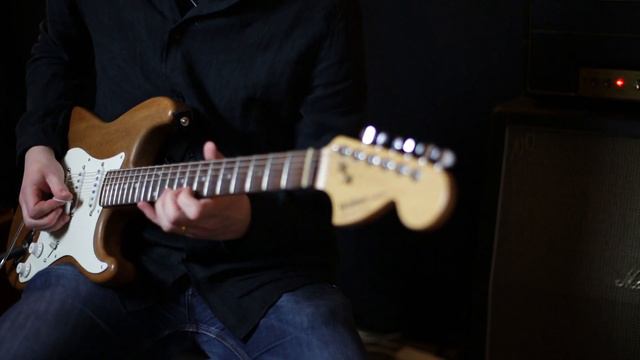 Ibanez Tube Screamer Shootout (TS808 vs TS9 vs TS Mini Plus a Clone) смотреть онлайн