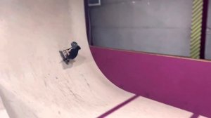 УЧУ ТРЮКИ В СПАЙН!( с владом самокатчиком!)