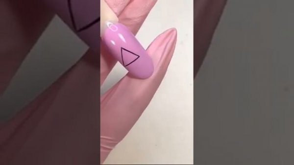 ingarden_official: Весенний дизайн черной гель краской "Шелковица"