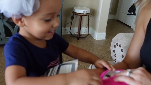 Star Belly Dream Lites UNBOXING and Kids TOY REVIEW - VIDEO for KIDS! смотреть онлайн