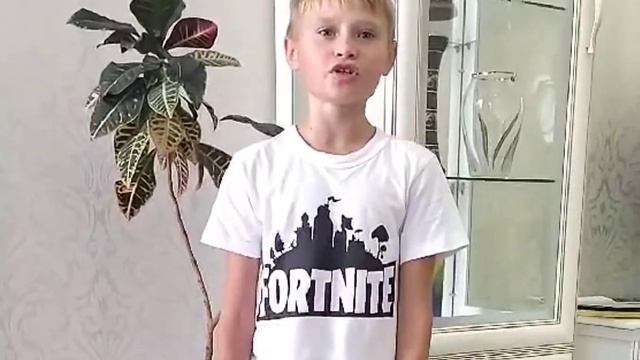 Ф. Тютчев. Есть в Осени первоначальной. Читает Кирилл Блытушкин. смотреть онлайн