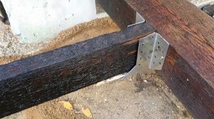 Мастерская: Часть 2- ПОЛ (черновая опалубка, пол из фанеры) / Workshop: part 2 - Floor.