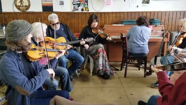 Appalachian bluegrass in urban Los Angeles смотреть онлайн
