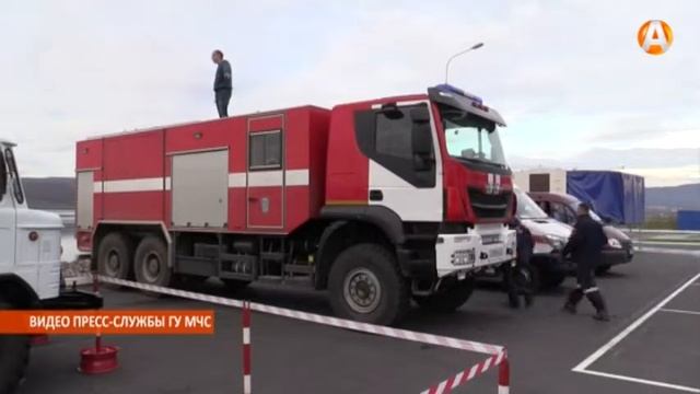 Спасатели Мурманской области принимают участие в учениях «Баренц Рескью - 2015» 29.09.2015 смотреть онлайн