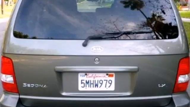 2005 Kia Sedona #CS11054 in North Hollywood, CA 91606 смотреть онлайн