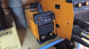 Сварог Real Arc 200. Короткий обзор сварочного аппарата.