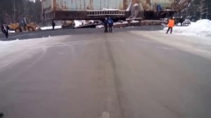 Как шагающий экскаватор ЭШ 10/70 дорогу переходил