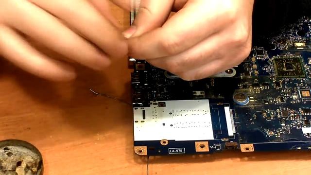 Lenovo G565, або... дурять нашого брата смотреть онлайн