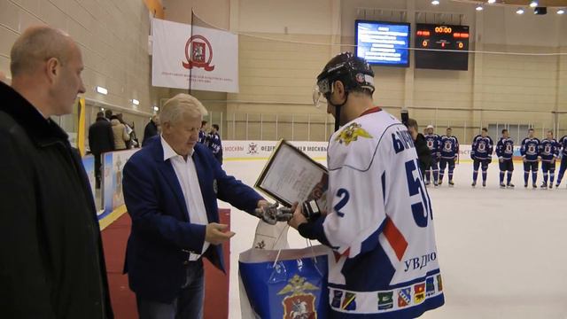 Турнир по хоккею среди работников правоохранительных органов 03 11 16г видео 87 смотреть онлайн