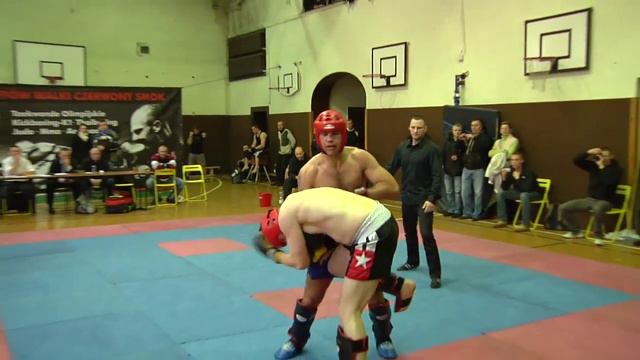 Low Kick : Damian Ciesielka - Michał Hofman смотреть онлайн