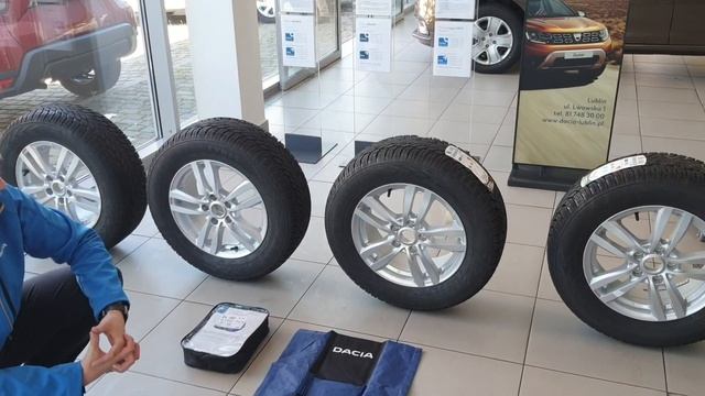 Akcesoria Dacia Duster. Prezentują Mariusz Rataj & Maciej Kukiełka. смотреть онлайн