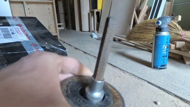 Как правильно разобрать динамик. Добываю магниты:) смотреть онлайн