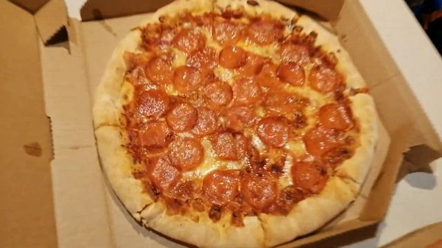 CRAZY ВТОРНИК в Dominos. Пускаем слюнки. Пробуем новую пиццу. смотреть онлайн