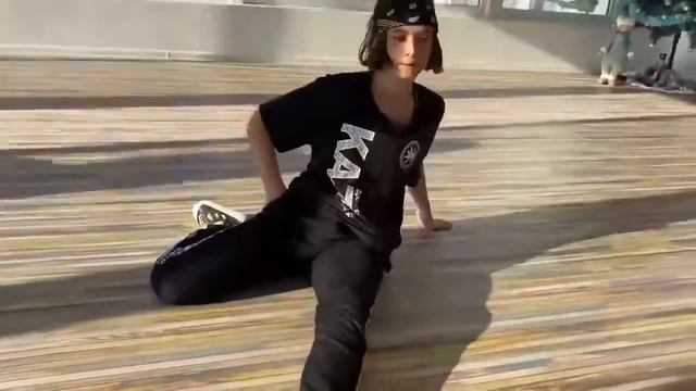 Студия творчества MORE .Дачное ул.Горная 31 тел 79785443092 смотреть онлайн