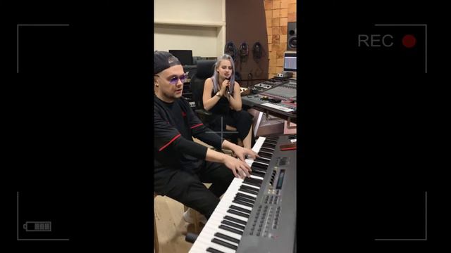 Backstage Nina Quint & Moskvitinpianist - Крылья смотреть онлайн