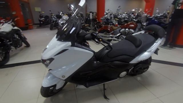 Мотоцикл YAMAHA T MAX530A Арт  121035 Мотосалон Мегамото