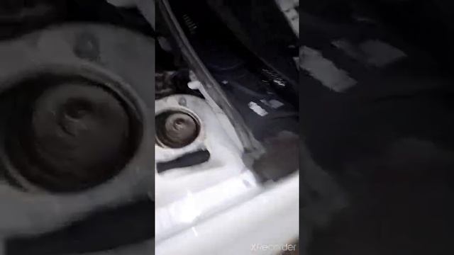 Как провести провода кг из под капота в салон для подключения конвертера 1200вт. Лада гранта 2019 смотреть онлайн