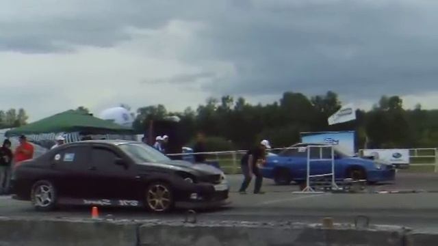 Subaru WRX STI vs Toyota Verossa [Drag Racing 2011 нск] смотреть онлайн