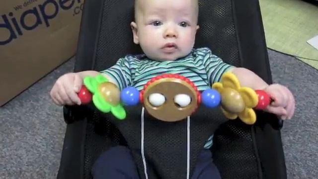 Baby Bjorn Toy Bar : Day 14 (Graham at 10 Weeks) смотреть онлайн