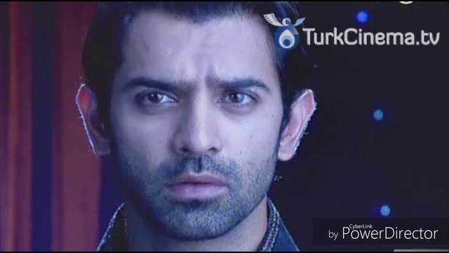 Выступление Арнава и Кхуши вариант 2 (фрагмент из 222 серии) смотреть онлайн