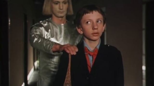 РОБОТЫ ПРОДАЖНИКИ АТАКУЮТ | ФИЛИППОВ ТРЕНИНГ смотреть онлайн