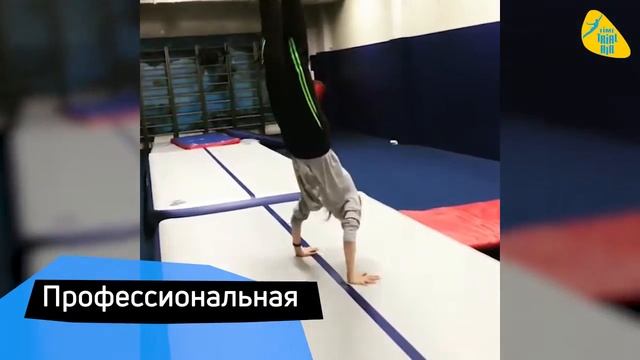 Надувная акробатическая дорожка TimeTrial AIR на тренировке капоэйры смотреть онлайн
