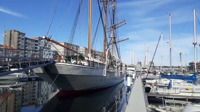 Остенде-город на берегу Cеверного моря в Бельгии. Ostende. смотреть онлайн