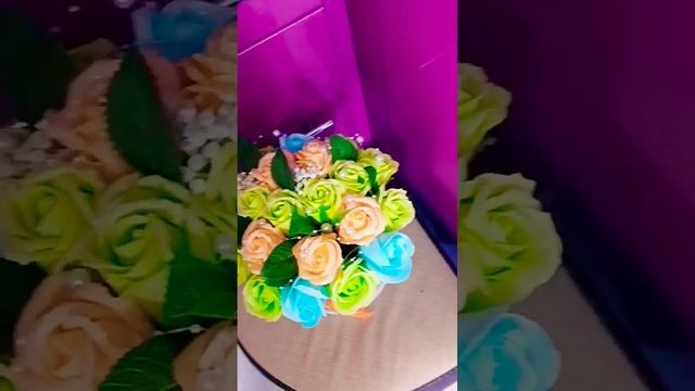 Букет из 21 розы смотреть онлайн