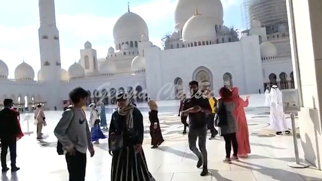 Sheikh Zayed Grand Mosque in Abu Dhabi | The most beautiful in the world | Abu Dhabi Travel Guide смотреть онлайн