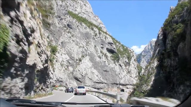 По дорогам Черногории1 смотреть онлайн