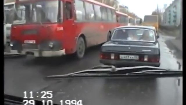 По городу 90х