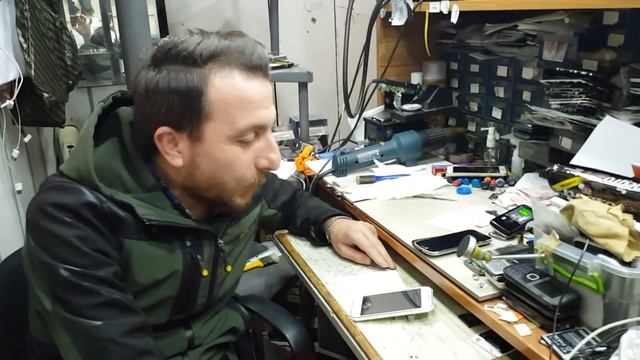 ÇİFTLİK BANK MAĞDURLARINA TELEFON ŞAKASI:)YENİ ŞAKAMIZ SÜT BANK смотреть онлайн