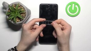 Как вставить сим карту и карту памяти в Realme C35