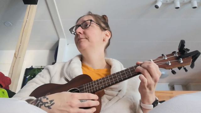 Ukulele - I Don't know my name смотреть онлайн