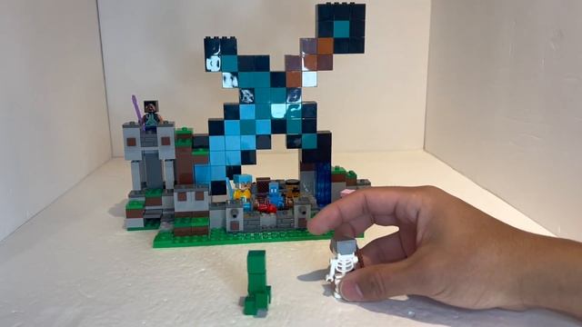 The Sword Outpost: EARLY LEGO 2023 Minecraft Review смотреть онлайн
