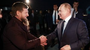 Владимир Путин прилетел с визитом в Чечню впервые с 2011 года