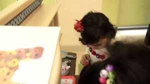 Поздравление МАМАМ на 8 марта. ( детский сад имени Зарифы Алиевой . Хатаинский филиал).