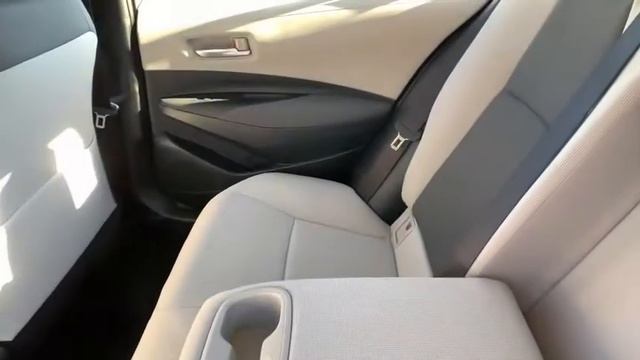 2021 Toyota Corolla Hybrid Walk Around смотреть онлайн