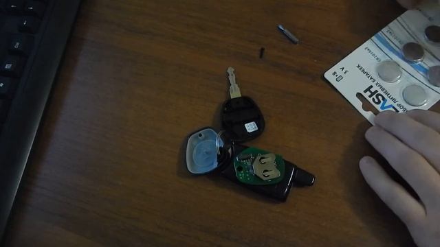 замена батарейки на ключе ваз .батарейка CR2032 смотреть онлайн