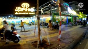 Вьетнам. Фанранг. Вечерняя прогулка по современному кварталу Фанранга. Vietnam.  Fanrang.