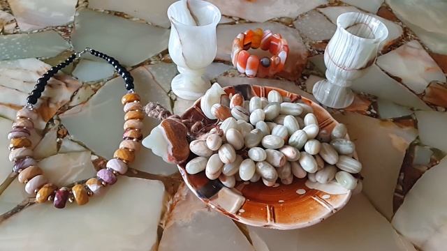 ОНИКС - камень лидерства! Камень помогает сильным, не боящимся брать на себя ответственность людям. смотреть онлайн