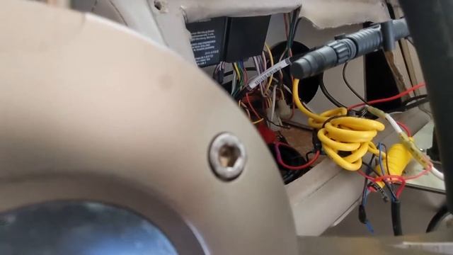 Fox Marine Gateway NMEA2000 - Installation & First Impressions смотреть онлайн