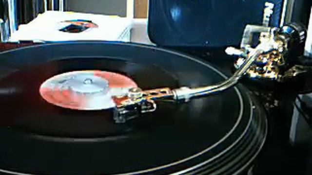 Wear You To The Ball - Hugh Roy and John Holt смотреть онлайн