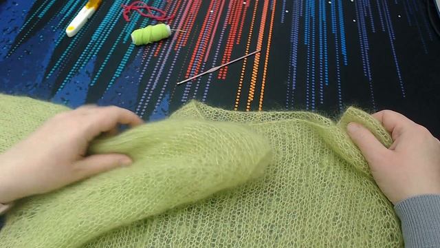 ВТО паутинки + меняем горловину и манжеты изделия смотреть онлайн