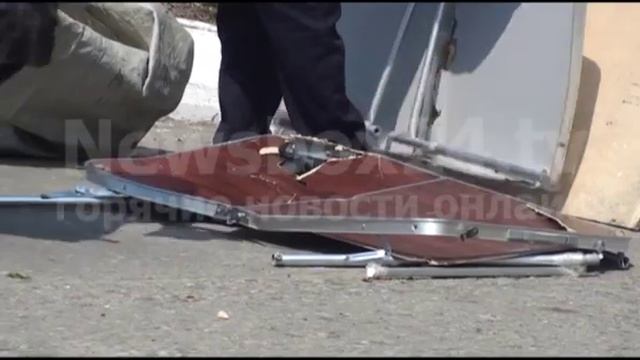 В Фокино 10-летний школьник на Тойоте Пробокс врезался в толпу смотреть онлайн